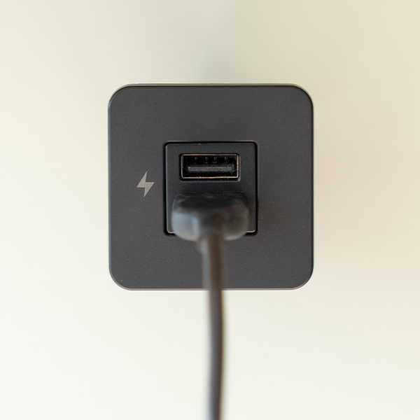 SC-TILE-20 Dual USB-C Interior Charging Socket - Black Bezel