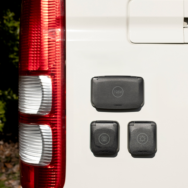 SC-V-S2 SAE Solar Connection